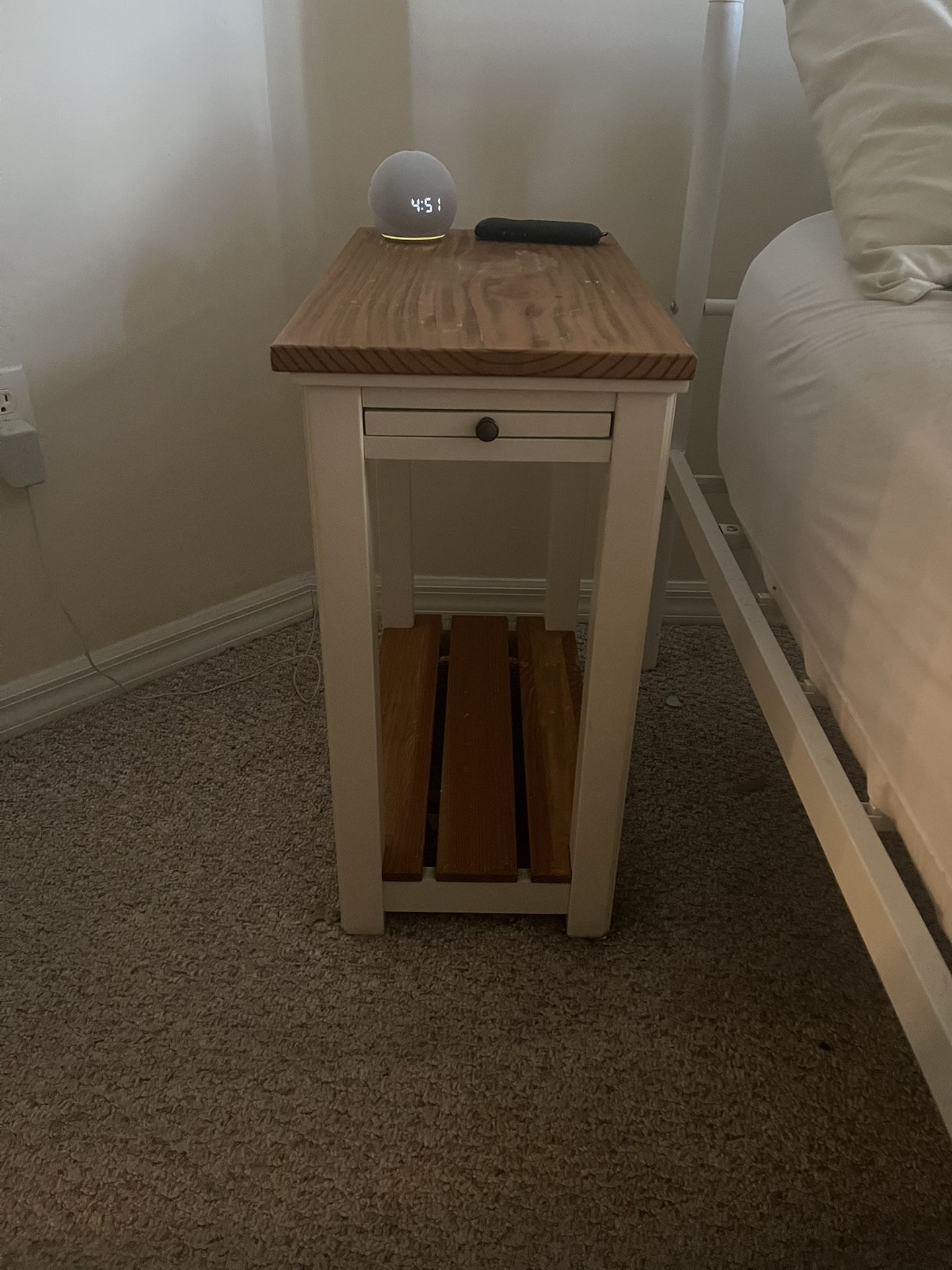 side tables 