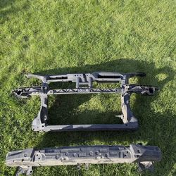 Vw jetta radiator support