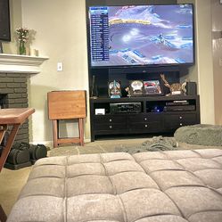 Black Mahoney TV CREDENZA / TV Stand