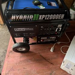 Duromax 12,000 Watt Generator Brand New 