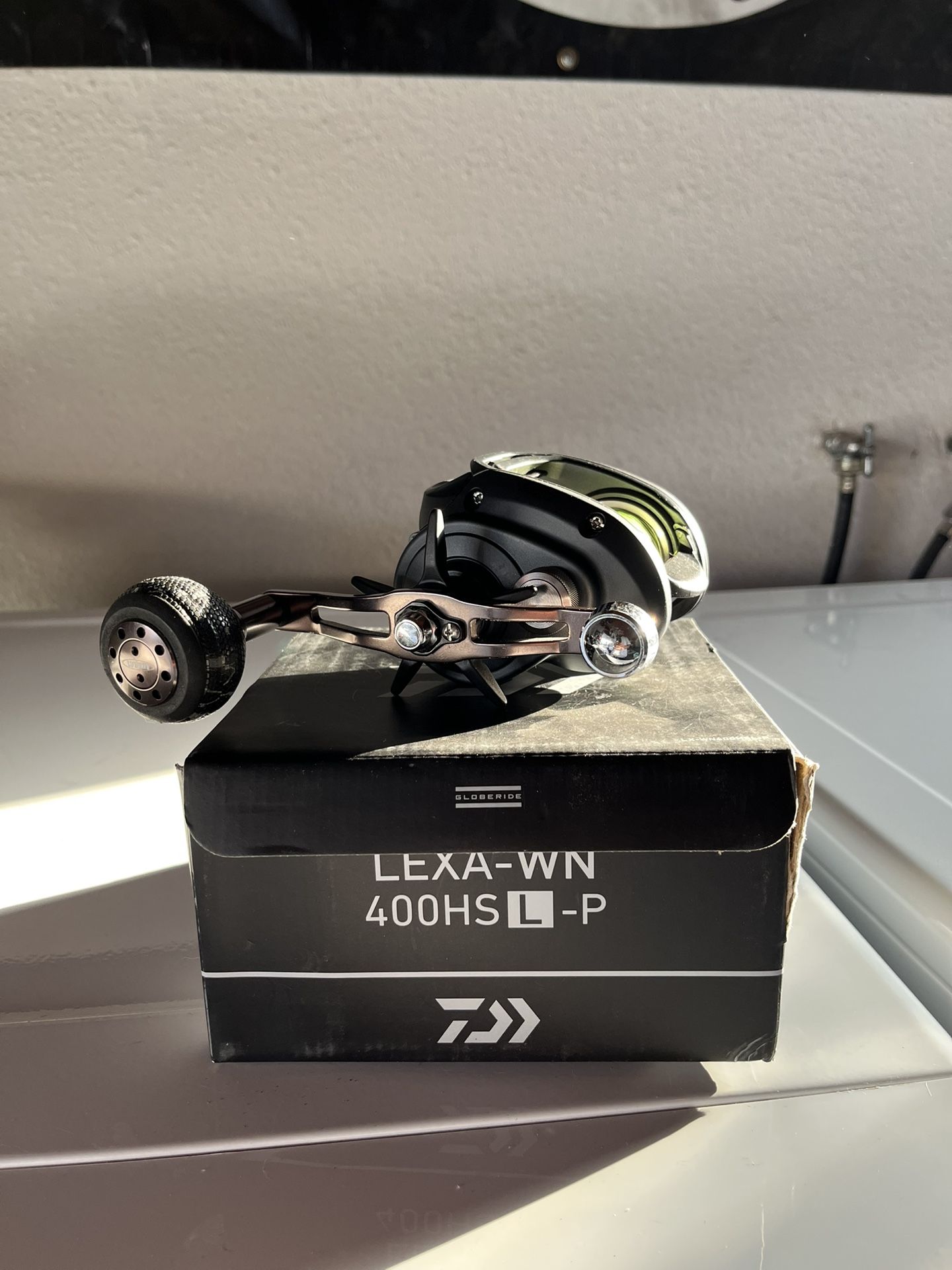 Daiwa Lexa WN 400 HSL-P
