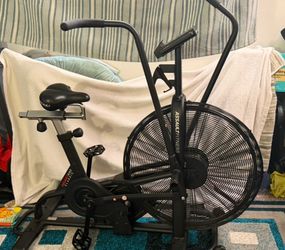 Bicicleta para gimnasio