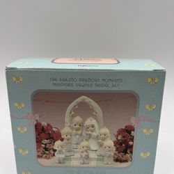 The Enesco Precious Moments Miniature Pewter Bridal Set. (8 Pieces). Bride & Groom: 1.75” Heigh 