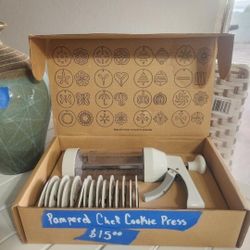 Pampered Chef Cookie Press 