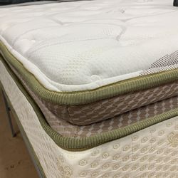 Pillow Top 13” King Mattress! New In Plastic, Must Sell ASAP! Only 39$ Down Take Home