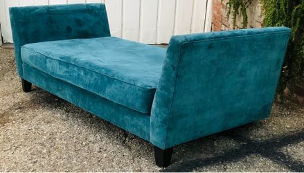 Free Day bed. Good condition.  87”W  x 40”D