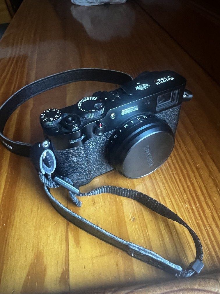 Camera Newish