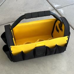 Olympia Tool Carrier