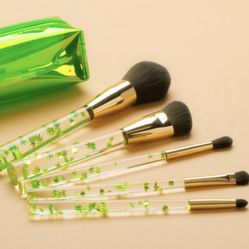 New! 6 Pc 420 Acrylic Handle Make-Up Brush Set