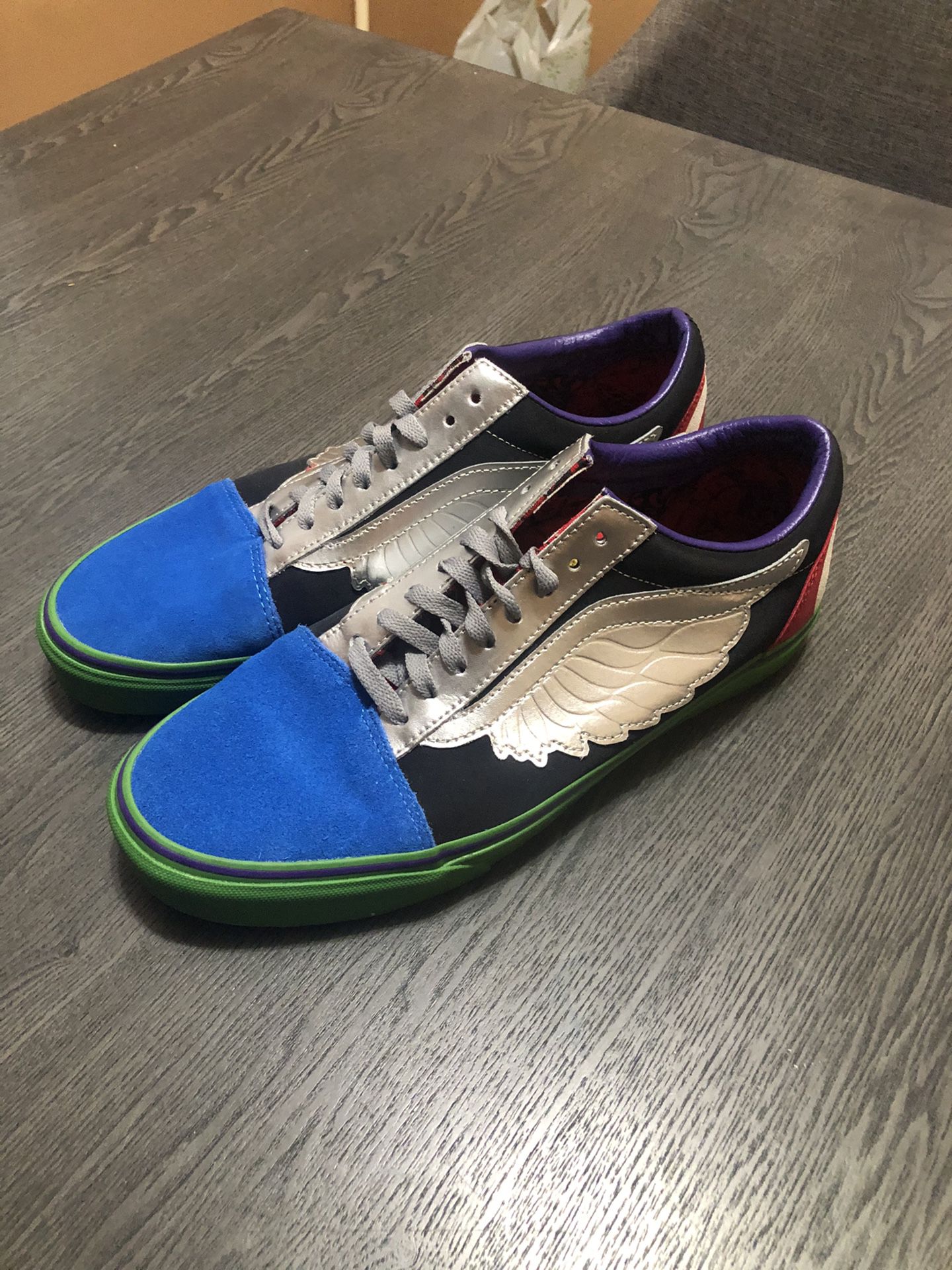 Vans What The Marvel size 10.5