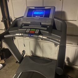 NordicTrack Elite Treadmill. Works Good 