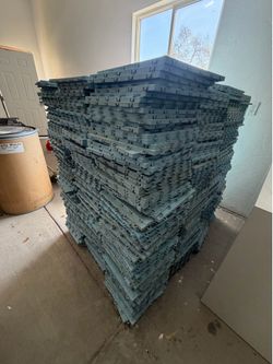 Plastic Flooring Tiles