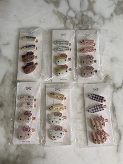 Hair clips - hello kitty