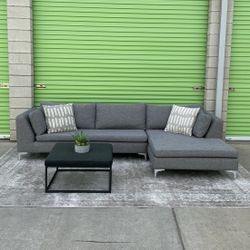 *Free Delivery* Gray Modern Sectional Couch Sofa