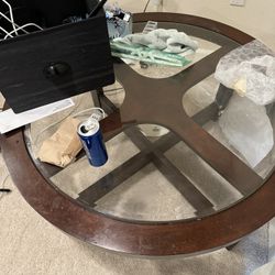 Wood Glass Table W/4 Stools