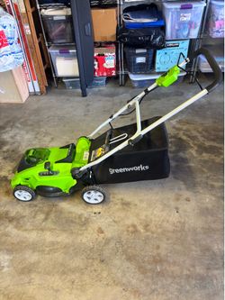 Like-new Greenworks 40V 16-inch