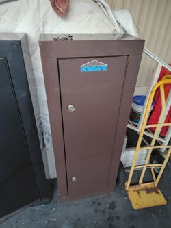 Homesafe rifle cabinet