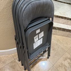 4 MAXCHIEF Heavy Duty Metal Padded Folding  chairs 