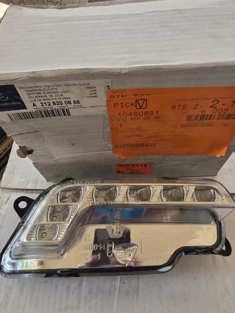 2010-2011 Mercedes-Benz E Class Daytime Running Lamp