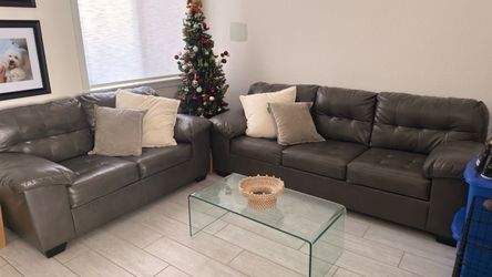 2 piece leather couch set