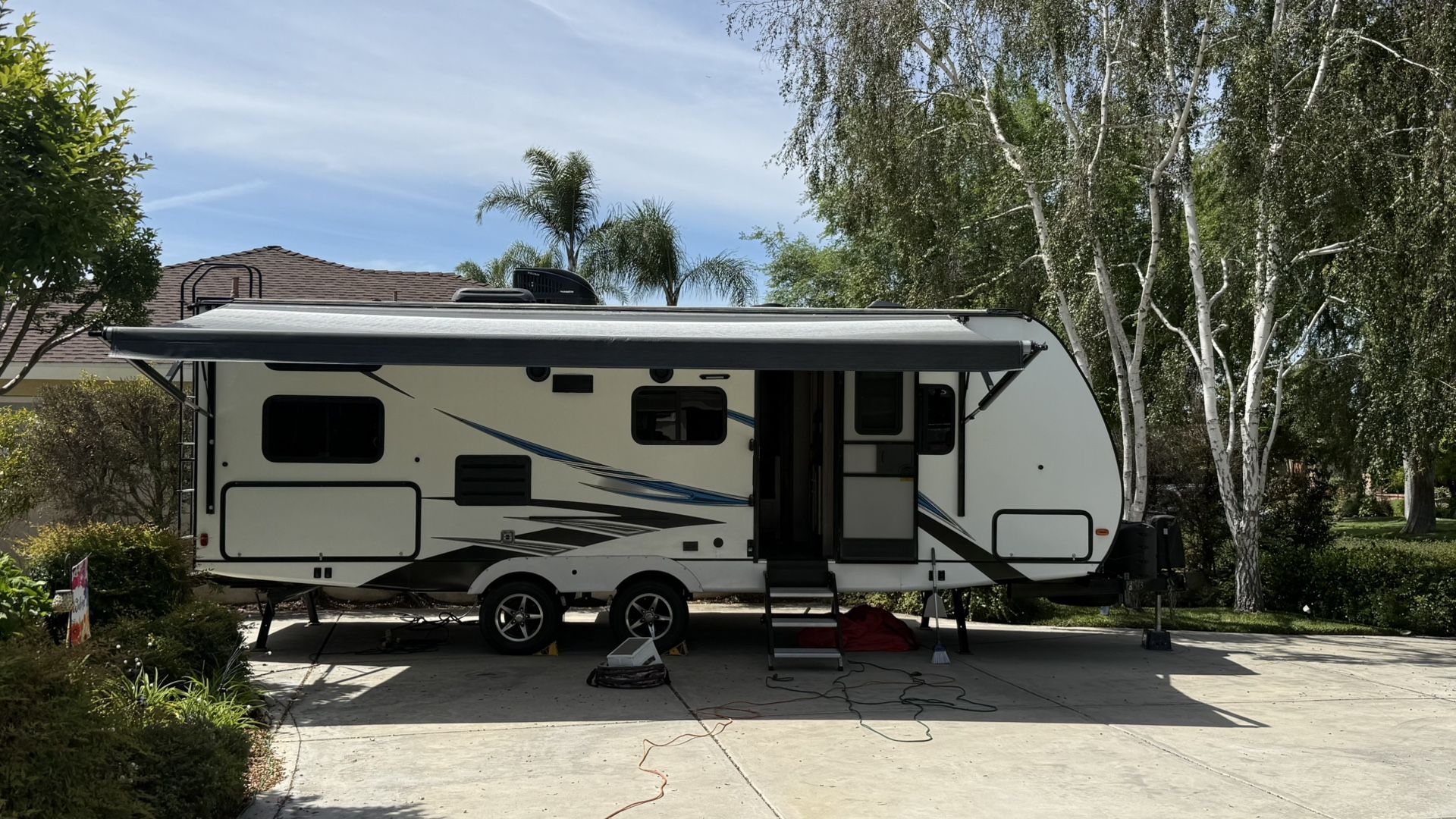 2021 Coachman Freedom Express Ultra Lite