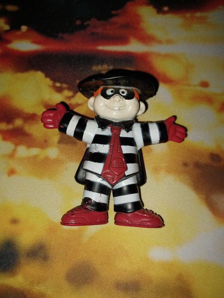 VINTAGE 1995 HAMBURGLAR MCDONALD'S HAPPY MEAL TOY...VERY GOOD CONDITION...ADULT OWNED AND KEPT IN A SMOKE FREE HOME...$10 FIRM
