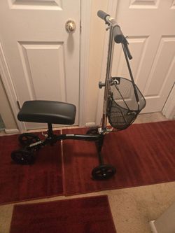 Knee scooter