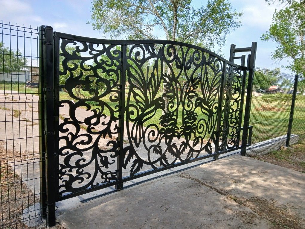 Gate