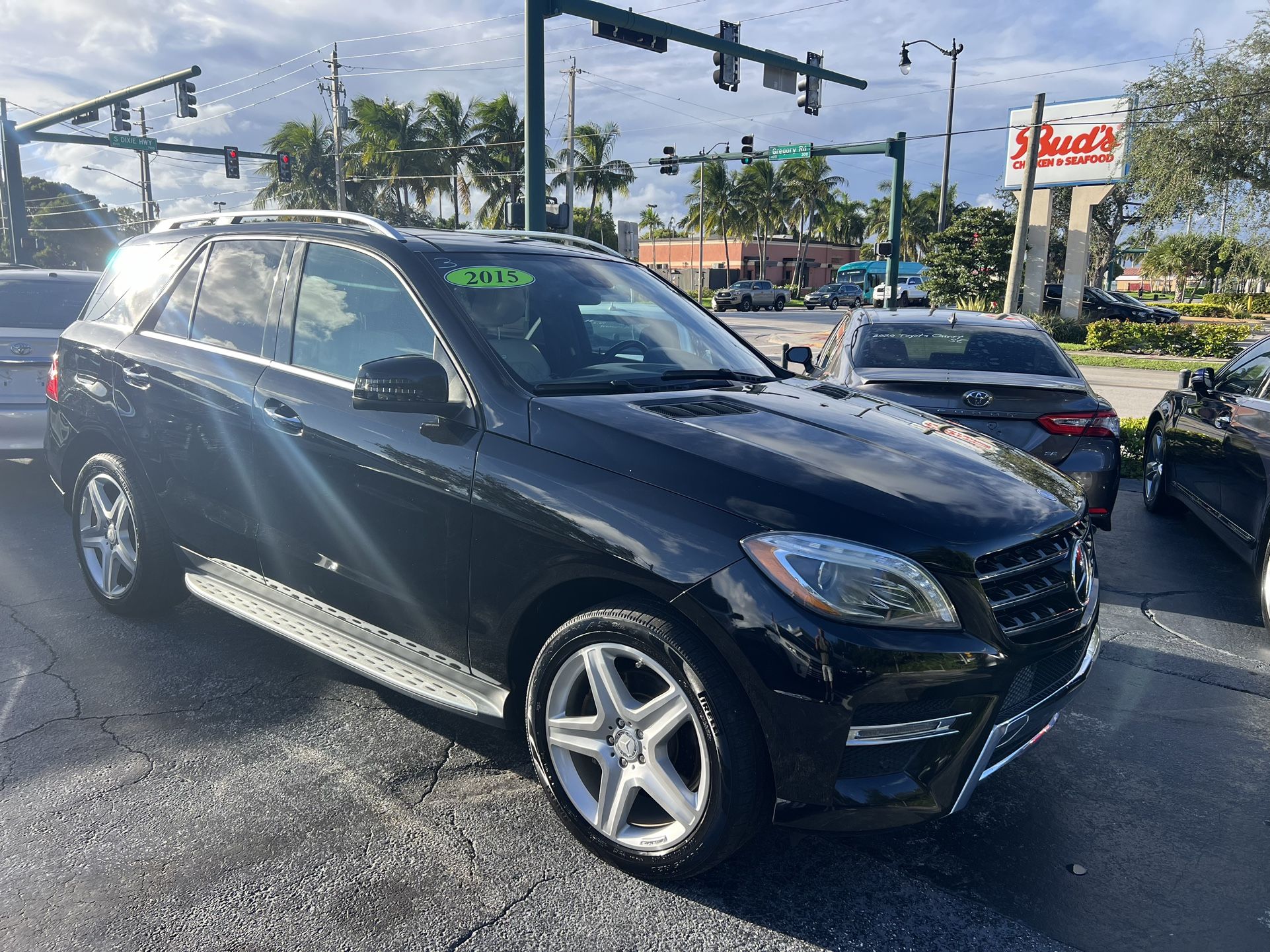 2015 Mercedes Benz ML400
