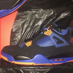 New York Knicks Jordan’s 4s Size 12
