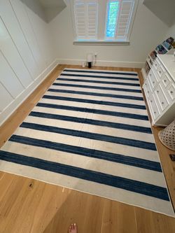 9x12 blue and white ruggable