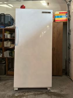 21 cubes Standing freezer