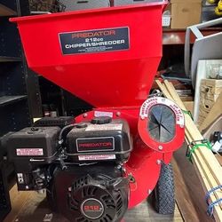 Predator Chipper Shredder 