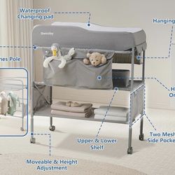 Sweeby Portable Baby Changing Table