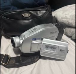 Panasonic PV-L454D VHS-C Camcorder – Tested & Working – Retro/Y2K