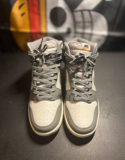 Nike dunk high light bone