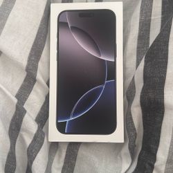 iPhone 16 Pro Max 256 GB Black Titanium 