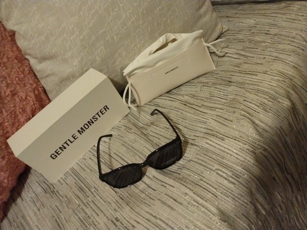 New Black Sunglasses