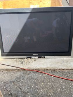 52 inch Panasonic flatscreen TV