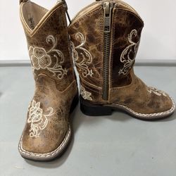 Shyanne Girls Little Lassy Floral Embroidered Leather Boots