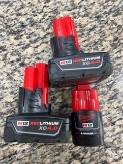 Milwaukee m12 Battery