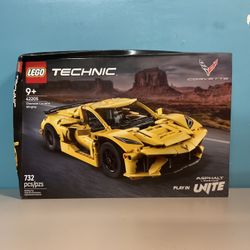 LEGO Technic Chevrolet Corvette Stingray (42205)