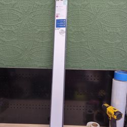 Glacier Bay
42 in. x 1-1/2 in. Exposed Screw ADA Compliant Grab Bar in Brushed Stainless Steel