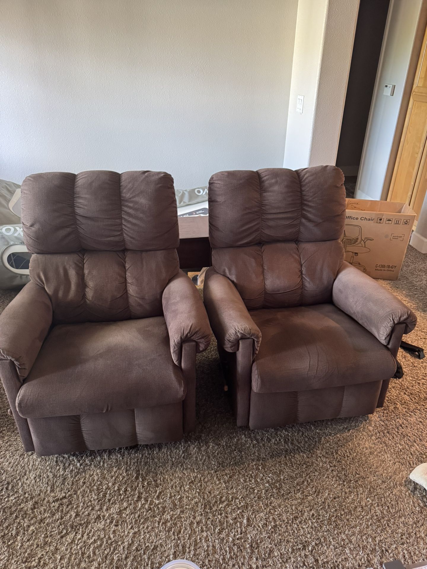 Two La-Z-Boy Rocking Recliners. Excellent Condition 