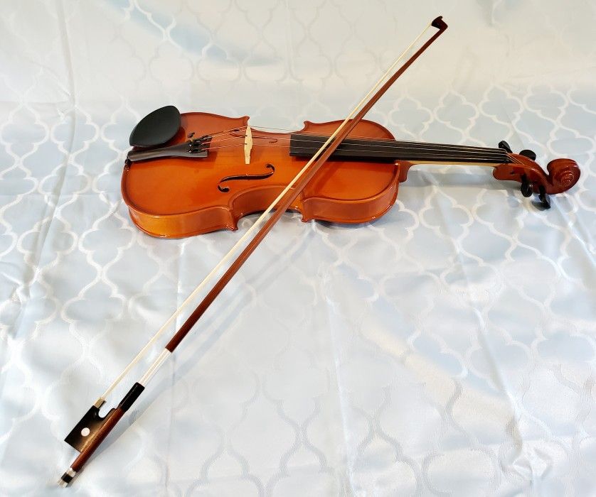 Violin, Bow, Case, Accessories 