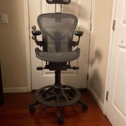🕶️ Herman Miller Drafting Stool Chair 🕶️