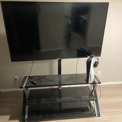 65 inch TCL Flatscreen with Mounts