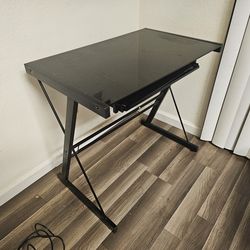 Computer desk. Glass.