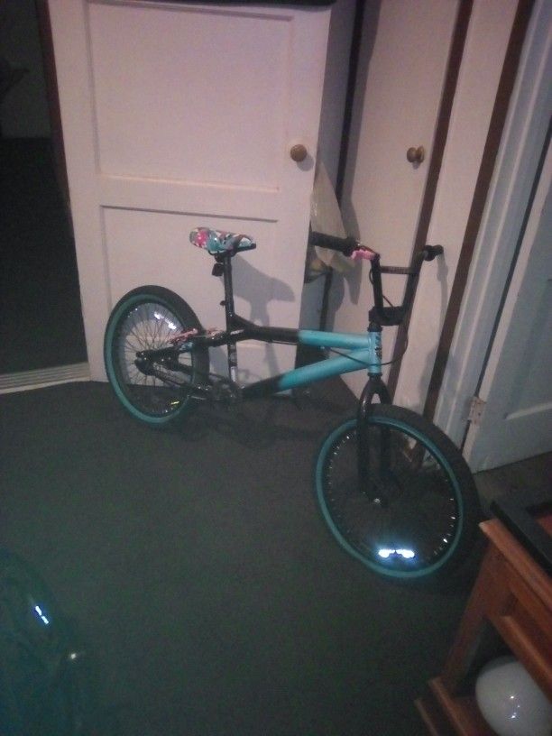 Tempus Girls BMX, Tempus Blue/Black 20'in