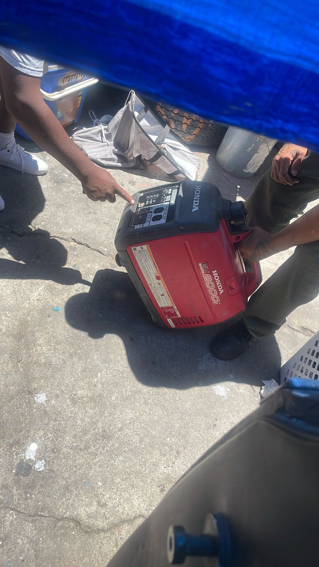 Honda EU2200iTAG 50 State Generator Inverter Bluetooth